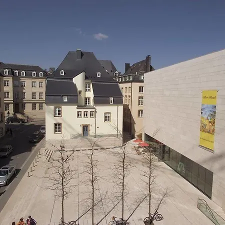 Parc Beaux Arts Hotel